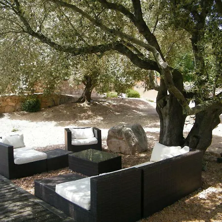 Les Jardins De Mathieu Bed and breakfast