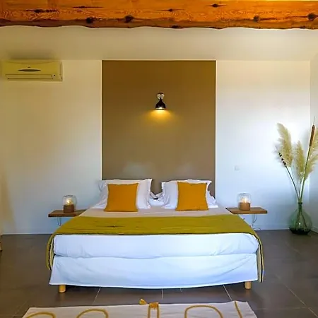 Les Jardins De Mathieu Bed & Breakfast